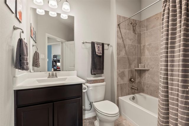1310 Veranda Mist, League City, TX 77573