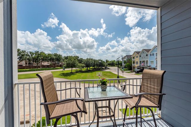 1310 Veranda Mist, League City, TX 77573