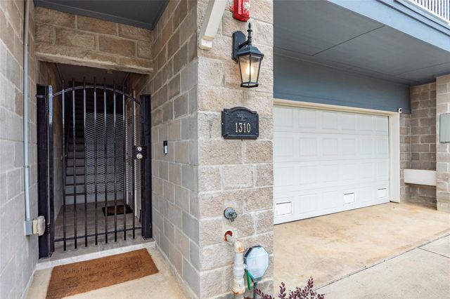 1310 Veranda Mist, League City, TX 77573