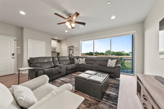 1310 Veranda Mist, League City, TX 77573