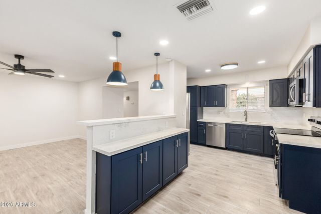 6740 E ADOBE Street, Mesa, AZ 85205