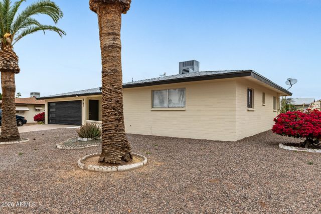 6740 E ADOBE Street, Mesa, AZ 85205