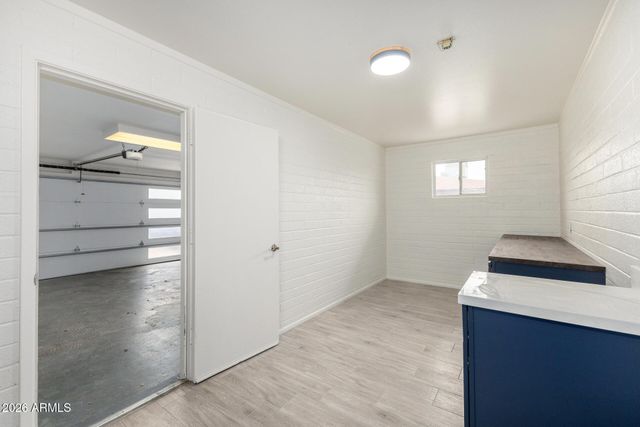 6740 E ADOBE Street, Mesa, AZ 85205