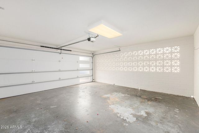 6740 E ADOBE Street, Mesa, AZ 85205