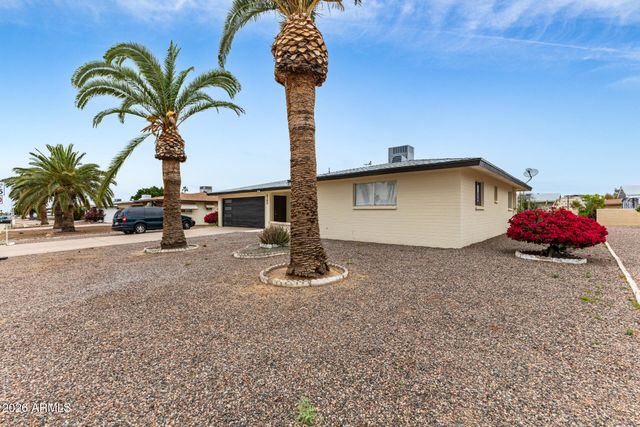 6740 E ADOBE Street, Mesa, AZ 85205