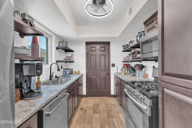 5727 Ty Cobb Place, El Paso, TX 79934