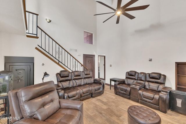 5727 Ty Cobb Place, El Paso, TX 79934