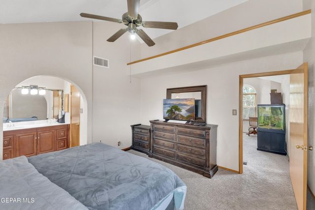 5727 Ty Cobb Place, El Paso, TX 79934