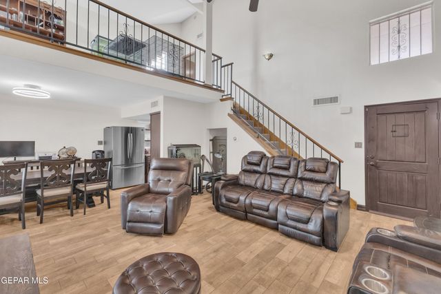 5727 Ty Cobb Place, El Paso, TX 79934
