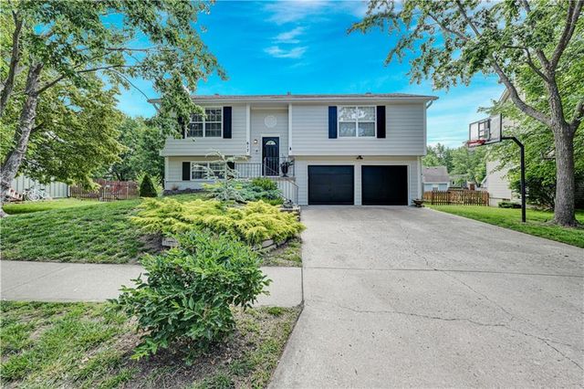 617 N Cedar Street, Gardner, KS 66030