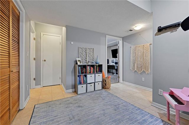 617 N Cedar Street, Gardner, KS 66030