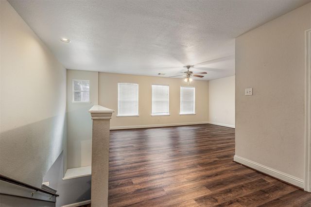 7911 Forest Stone Street, Baytown, TX 77523