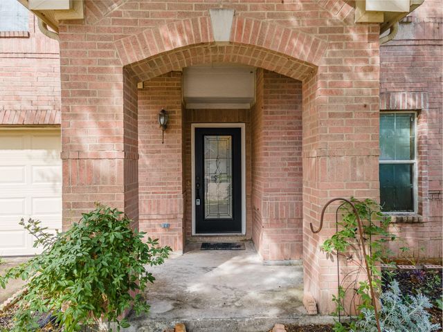 7911 Forest Stone Street, Baytown, TX 77523