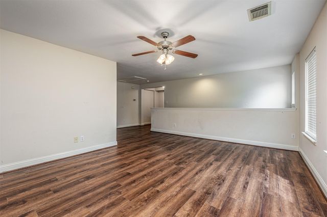 7911 Forest Stone Street, Baytown, TX 77523