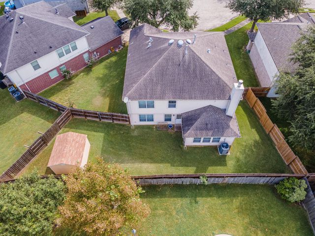 7911 Forest Stone Street, Baytown, TX 77523