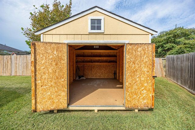 7911 Forest Stone Street, Baytown, TX 77523
