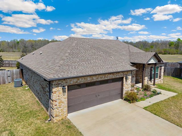 14 Cobalt Cove, Greenbrier, AR 72058