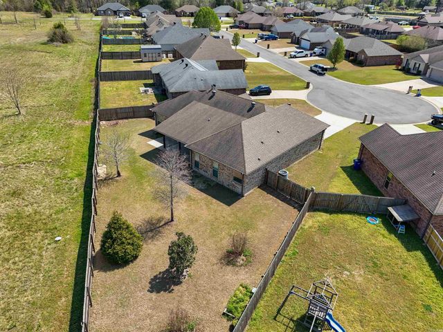 14 Cobalt Cove, Greenbrier, AR 72058