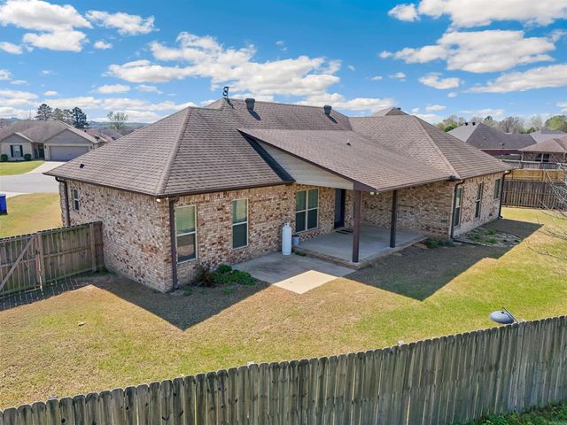 14 Cobalt Cove, Greenbrier, AR 72058