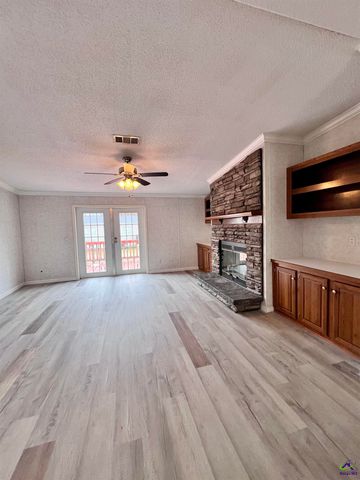 105 Vineyard Trace, Byron, GA 31008