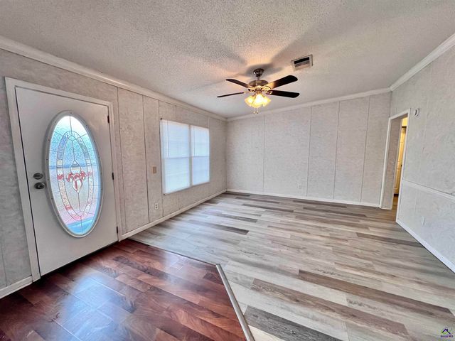 105 Vineyard Trace, Byron, GA 31008