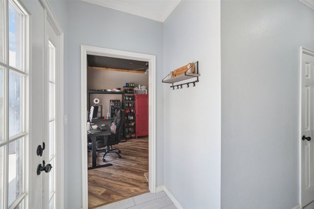 10887 E Canyon Oaks Road, Claremore, OK 74017
