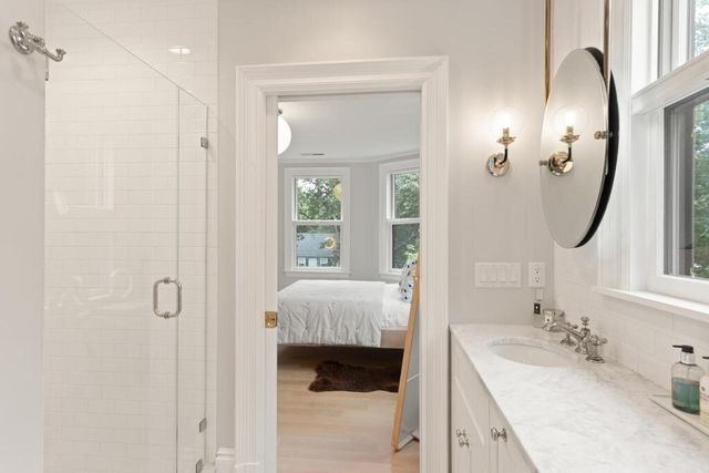 4 Eliot Rd, Lexington, MA 02421