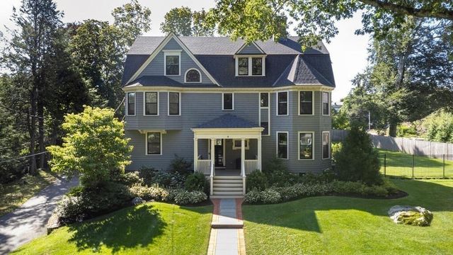 4 Eliot Rd, Lexington, MA 02421