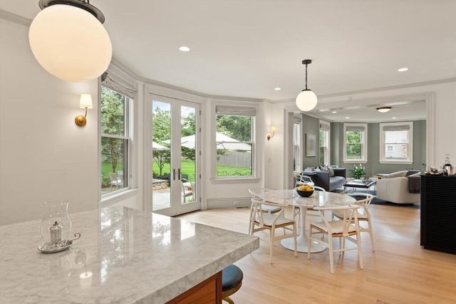 4 Eliot Rd, Lexington, MA 02421