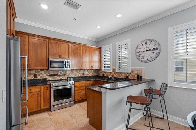 6031 BOWEN DANIEL DRIVE 105, Tampa, FL 33616