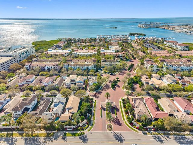 6031 BOWEN DANIEL DRIVE 105, Tampa, FL 33616