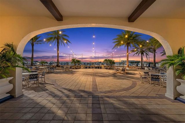 6031 BOWEN DANIEL DRIVE 105, Tampa, FL 33616