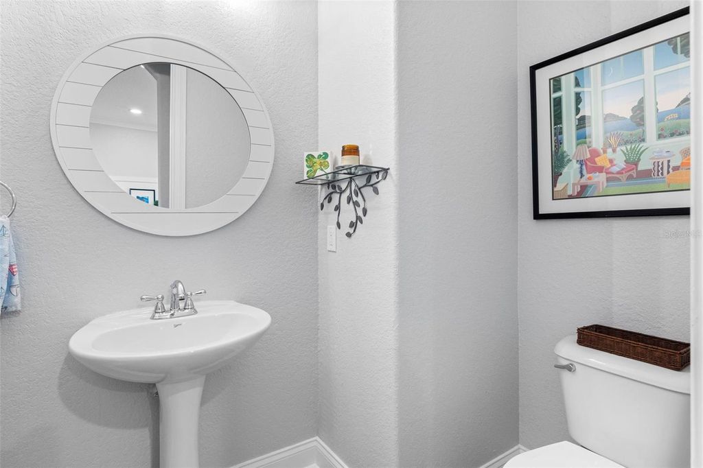 Image 11 of property listing at 6031 BOWEN DANIEL DRIVE 105, Tampa, FL 33616