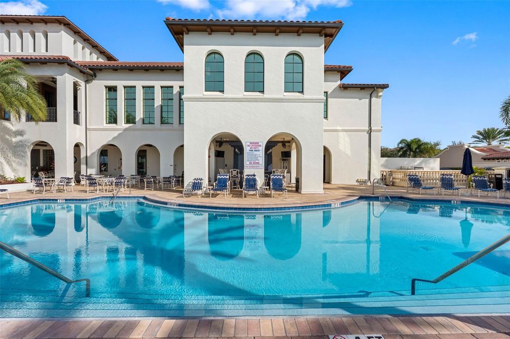 Image 49 of property listing at 6031 BOWEN DANIEL DRIVE 105, Tampa, FL 33616