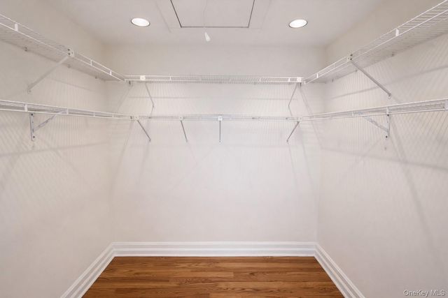 16 Clinton Avenue, Dobbs Ferry, NY 10522