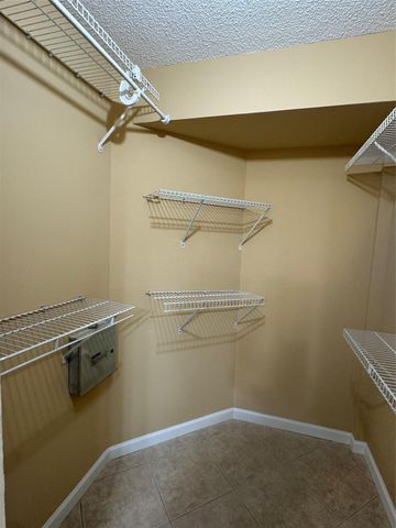 10757 Cleary Boulevard 108, Plantation, FL 33324