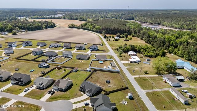 111 Kettle Drive, Havelock, NC 28532