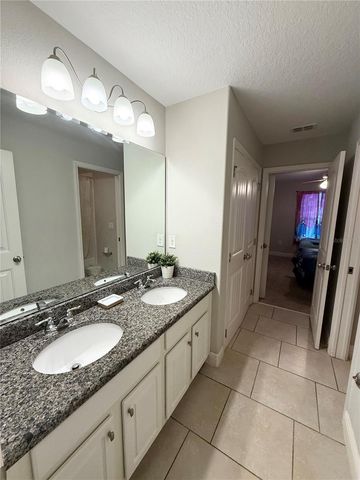 5294 WILDWOOD WAY, Davenport, FL 33837
