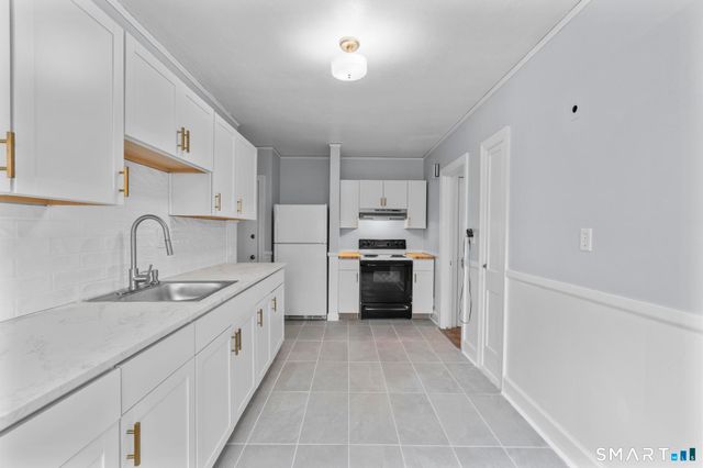 19 Moore Street 1N, Manchester, CT 06040
