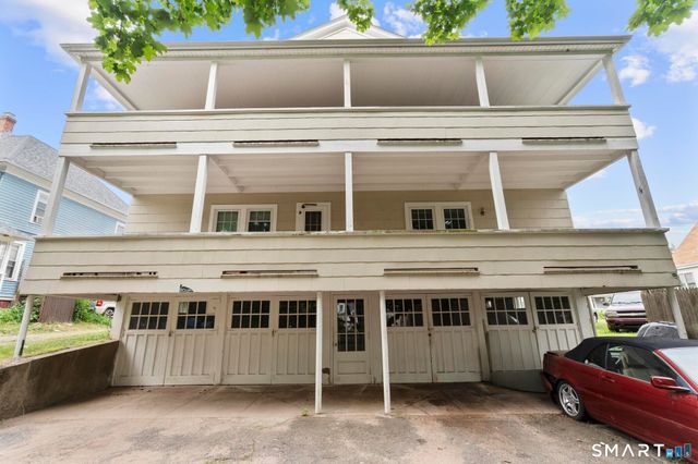 19 Moore Street 1N, Manchester, CT 06040