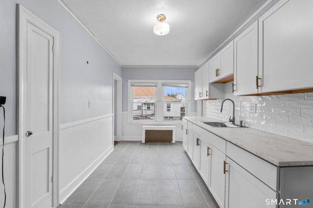 19 Moore Street 1N, Manchester, CT 06040