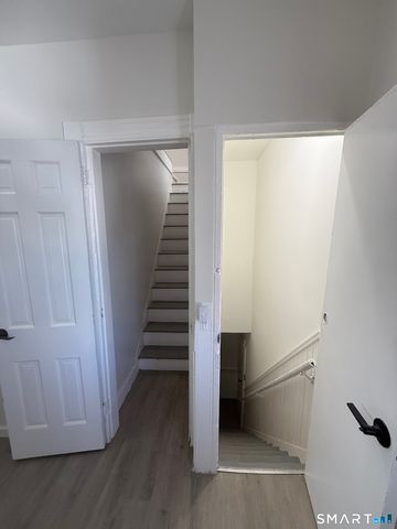 239 Beardsley Street, Bridgeport, CT 06607