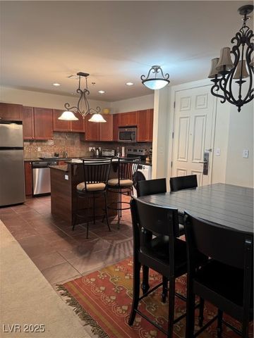 2455 West Serene Avenue 706, Las Vegas, NV 89123