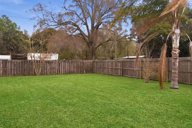 5521 SHARON AVENUE, Intercession City, FL 33848