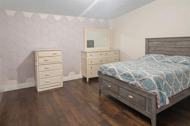 5521 SHARON AVENUE, Intercession City, FL 33848
