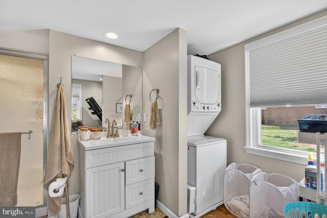 82 ROSSER DR, Luray, VA 22835