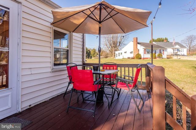 82 ROSSER DR, Luray, VA 22835