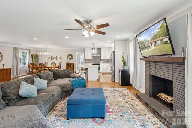 7200 Monroe Road, Charlotte, NC 28212