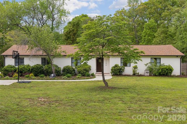 7200 Monroe Road, Charlotte, NC 28212