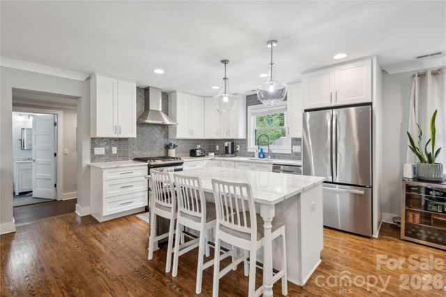 7200 Monroe Road, Charlotte, NC 28212